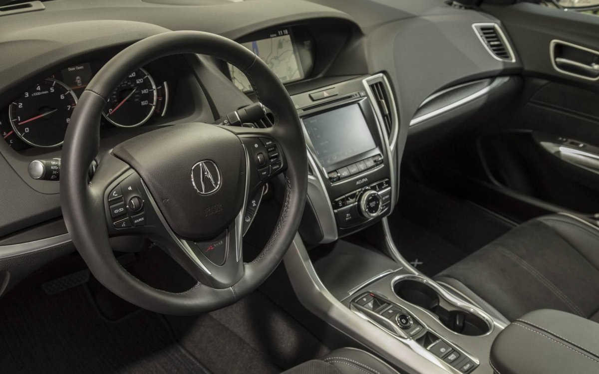 Акура TLX салон