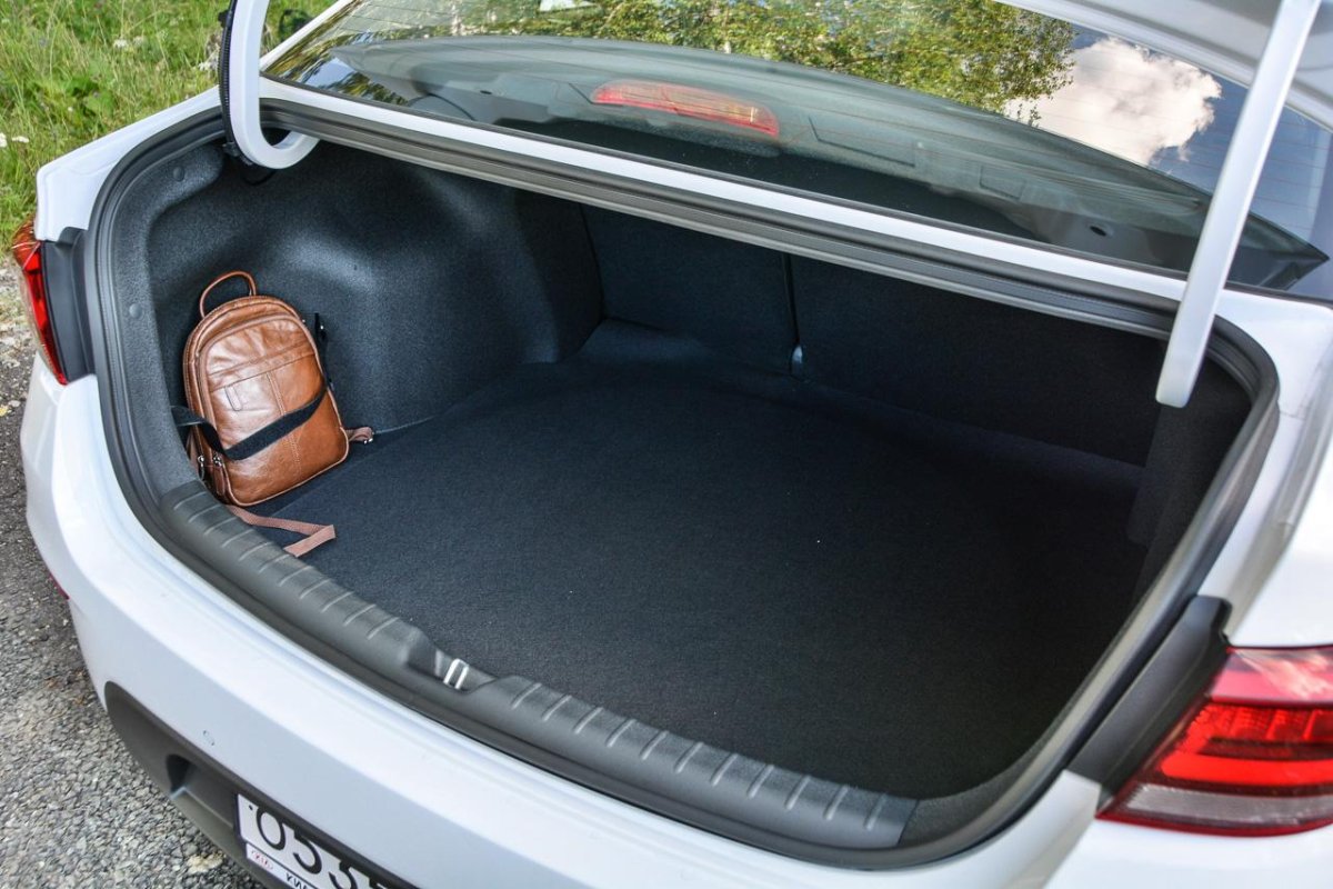 Багажник Киа Рио седан