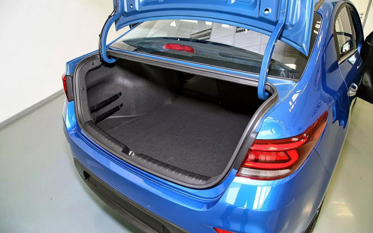 Багажник Kia Rio 3 седан