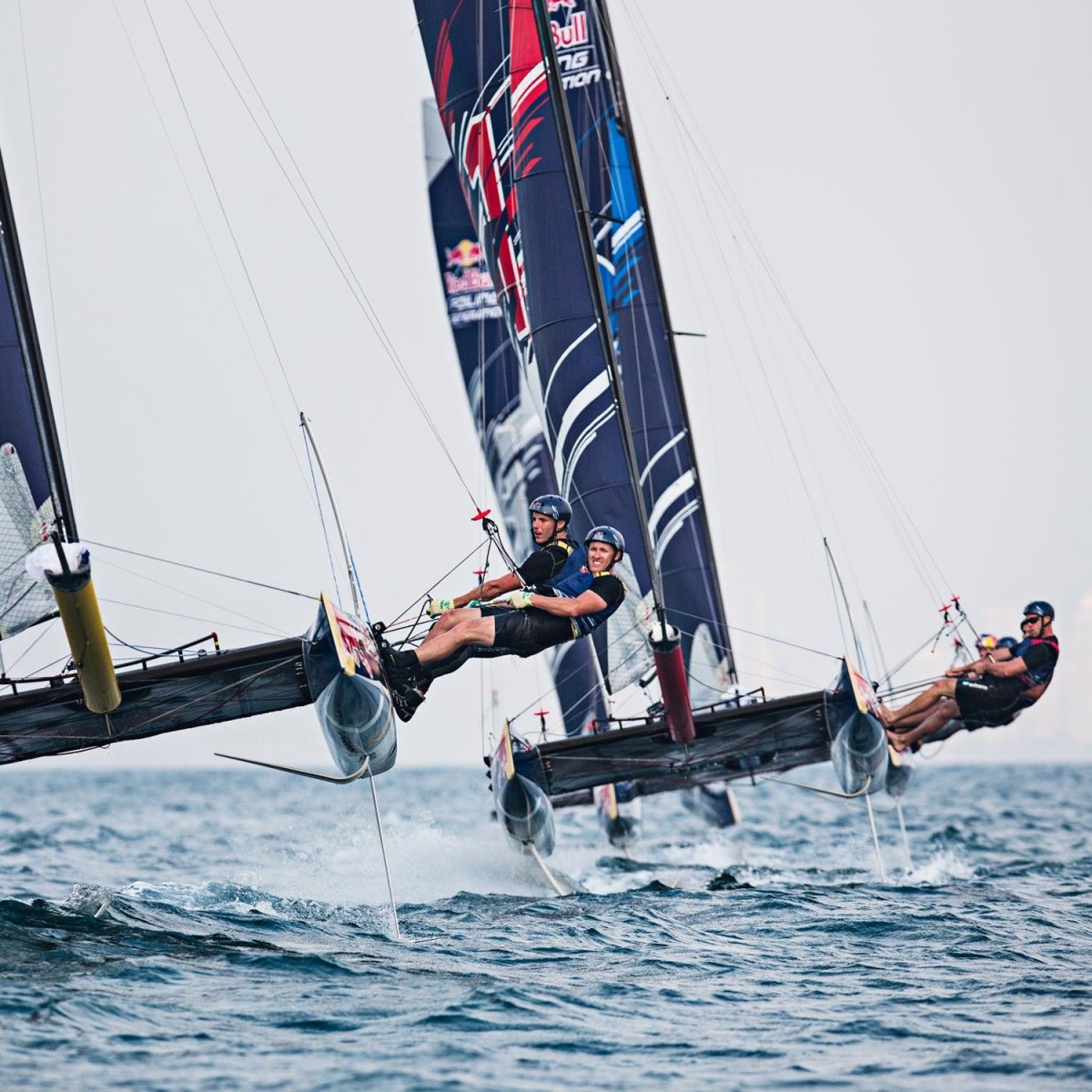 Парусный катамаран Торнадо