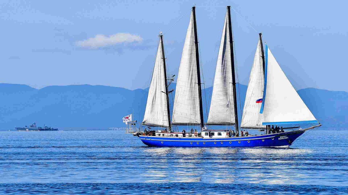 Парусник "Koreana"