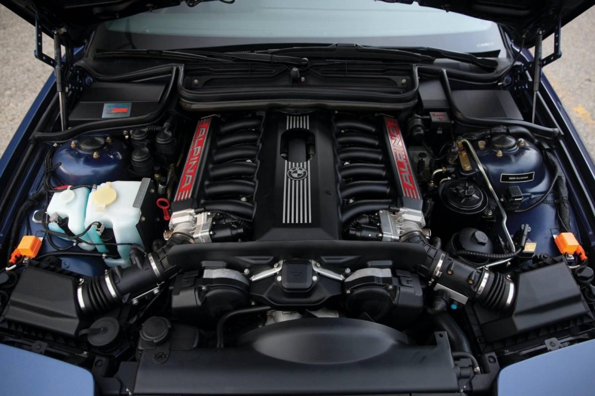 BMW 850 Alpina b12 5.7