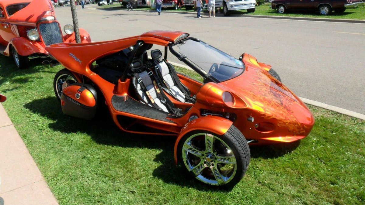 Трицикл t-Rex