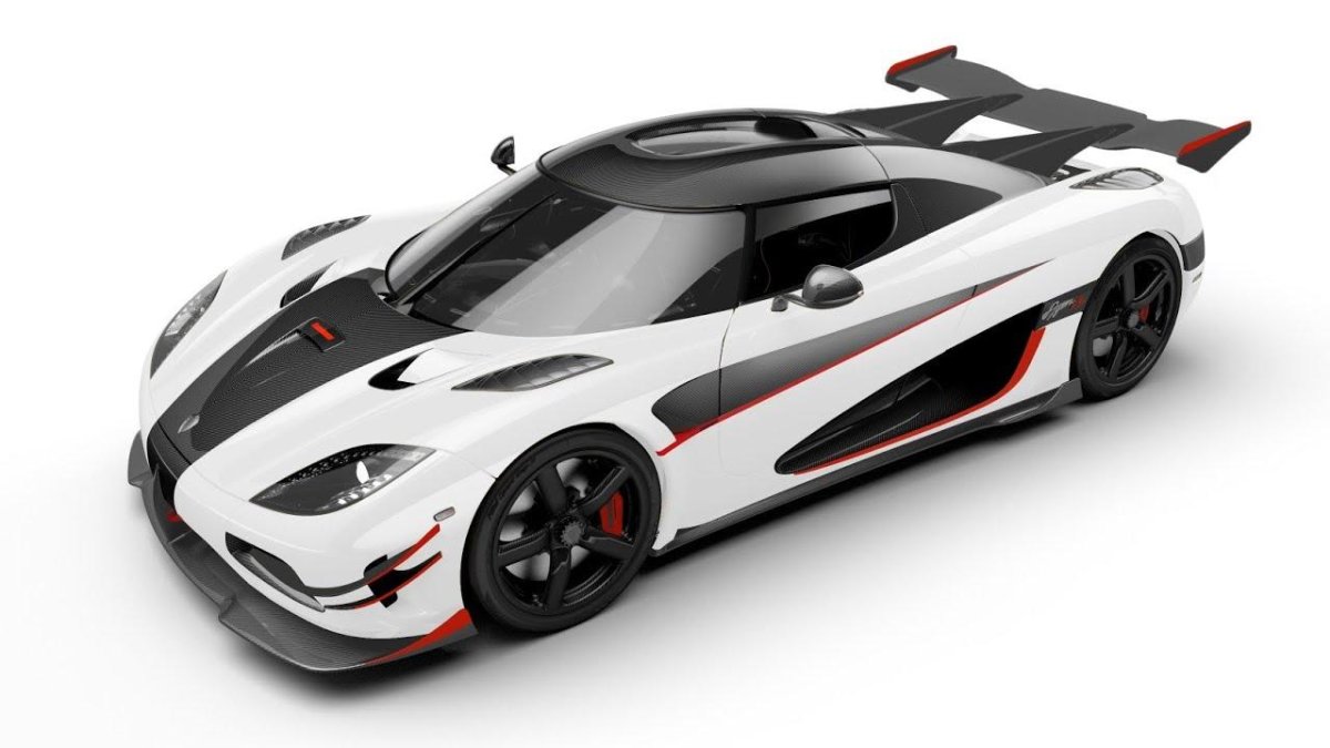 Гоночная машина Кенигсегг