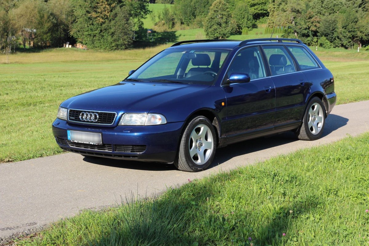 Audi a4 b5 универсал