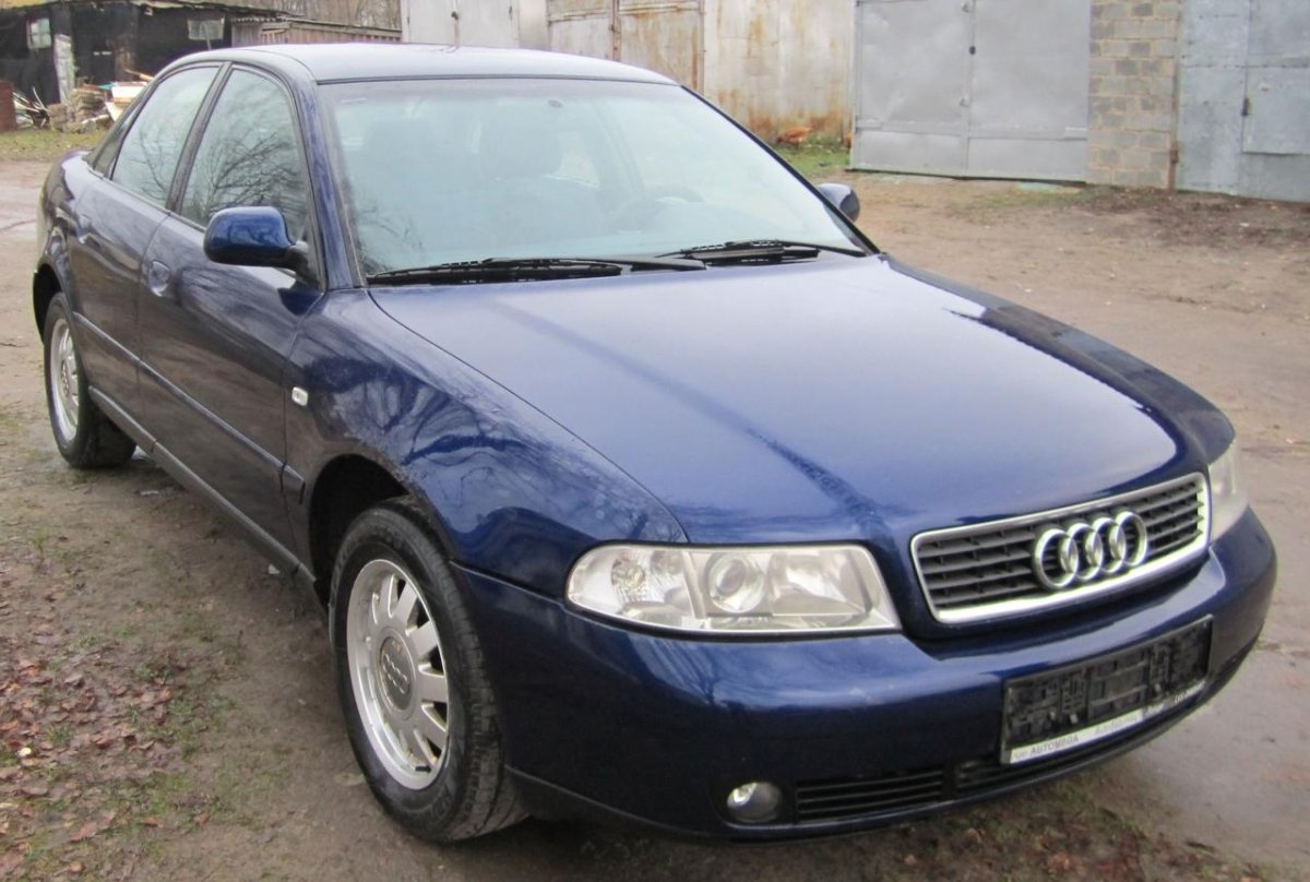 Ауди а4 б5 1995