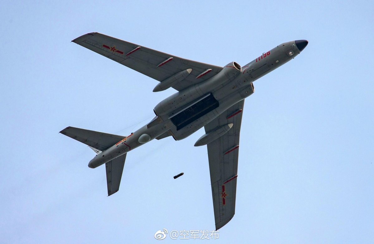 H6k бомбардировщик