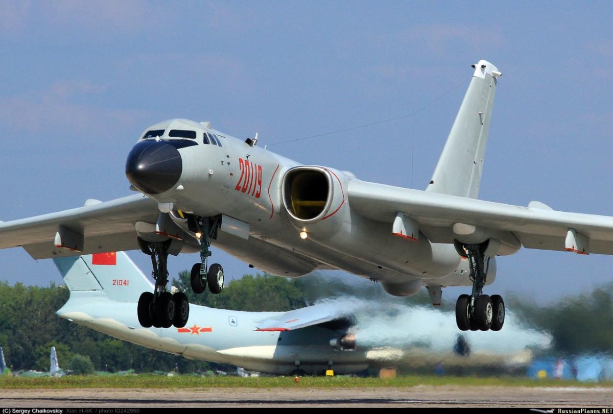 H6k бомбардировщик