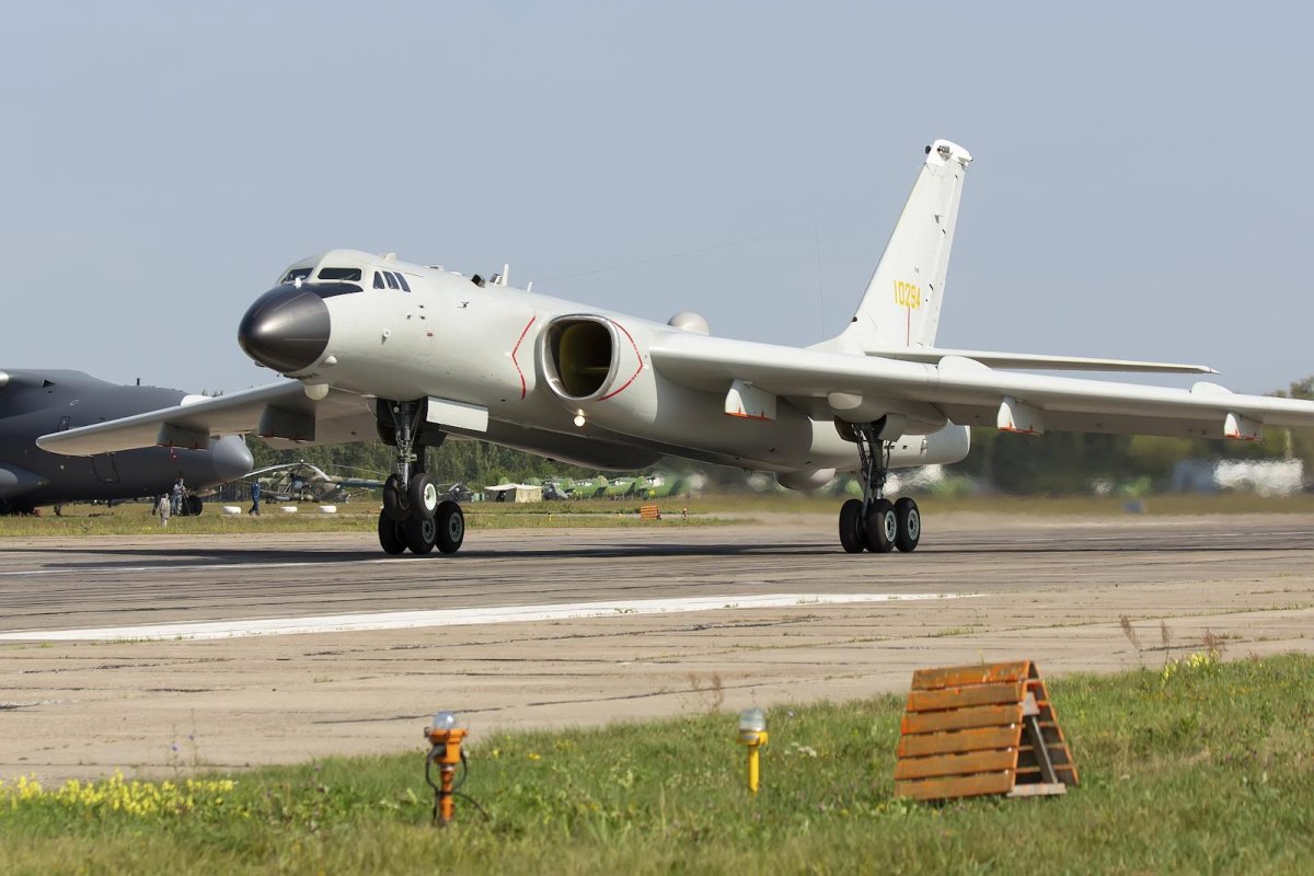 Xian h-6k вооружение