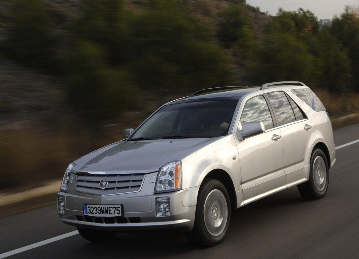 Cadillac SRX 2004