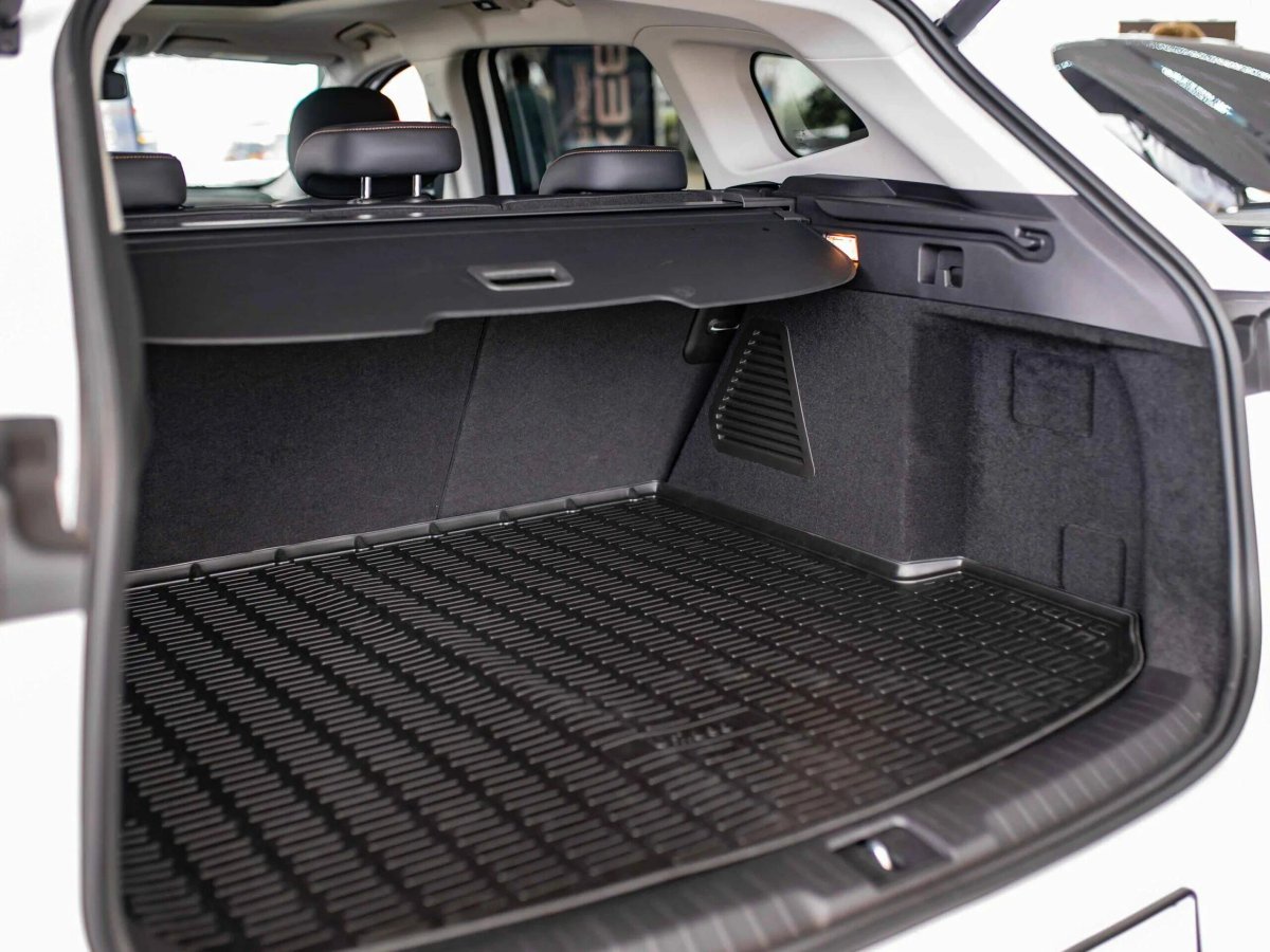 Exeed TXL 2022 багажник