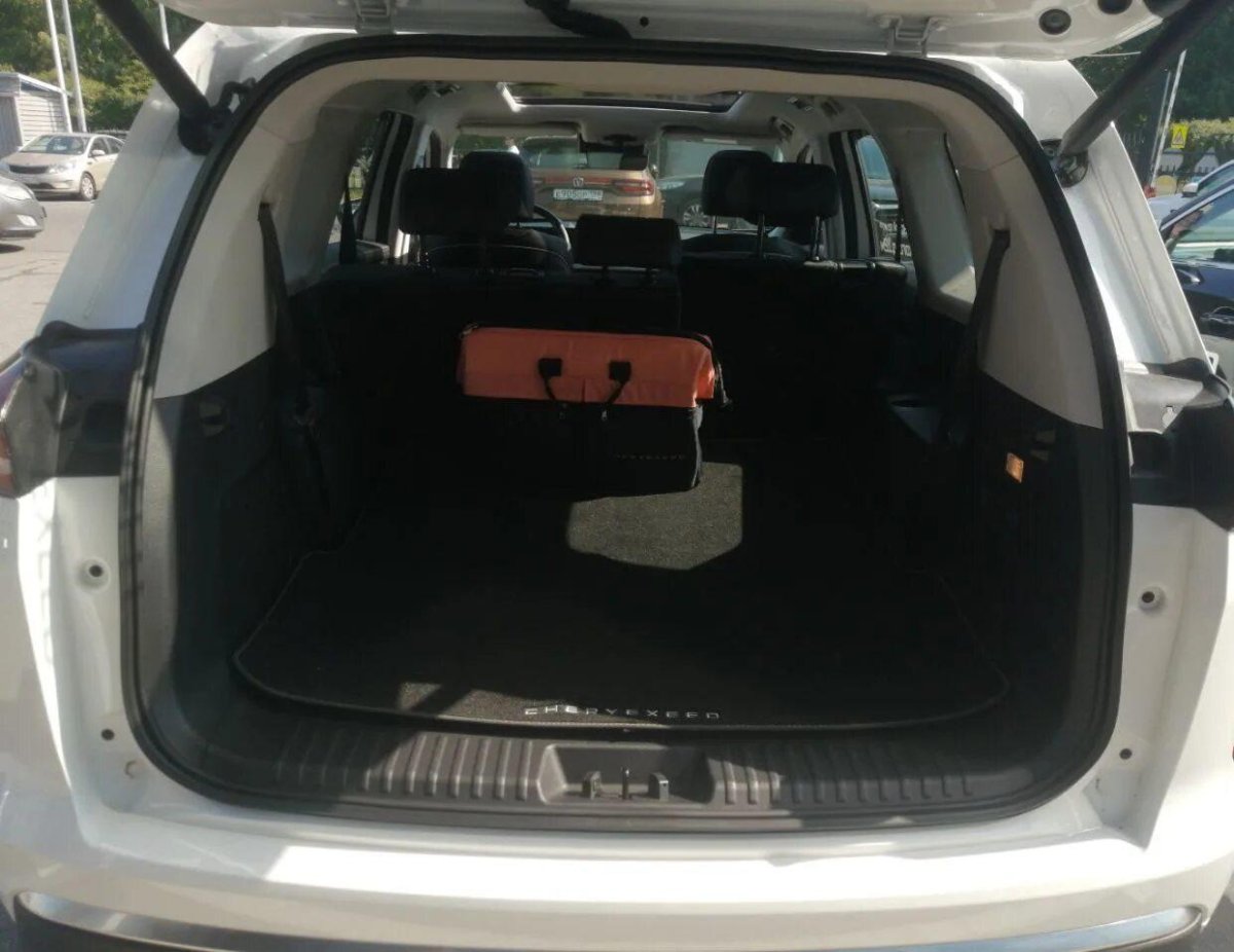 Exeed VX 2022 багажник