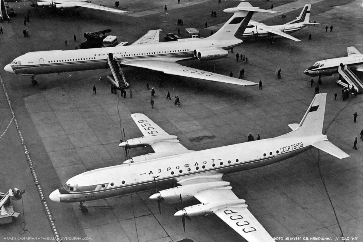 Ил-62 пассажирский самолёт