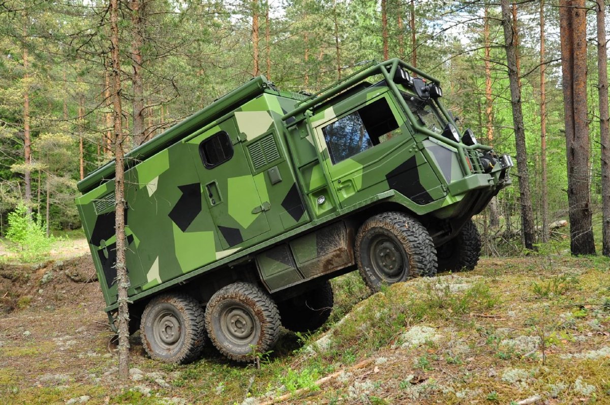 Пинцгауэр 712м кунг