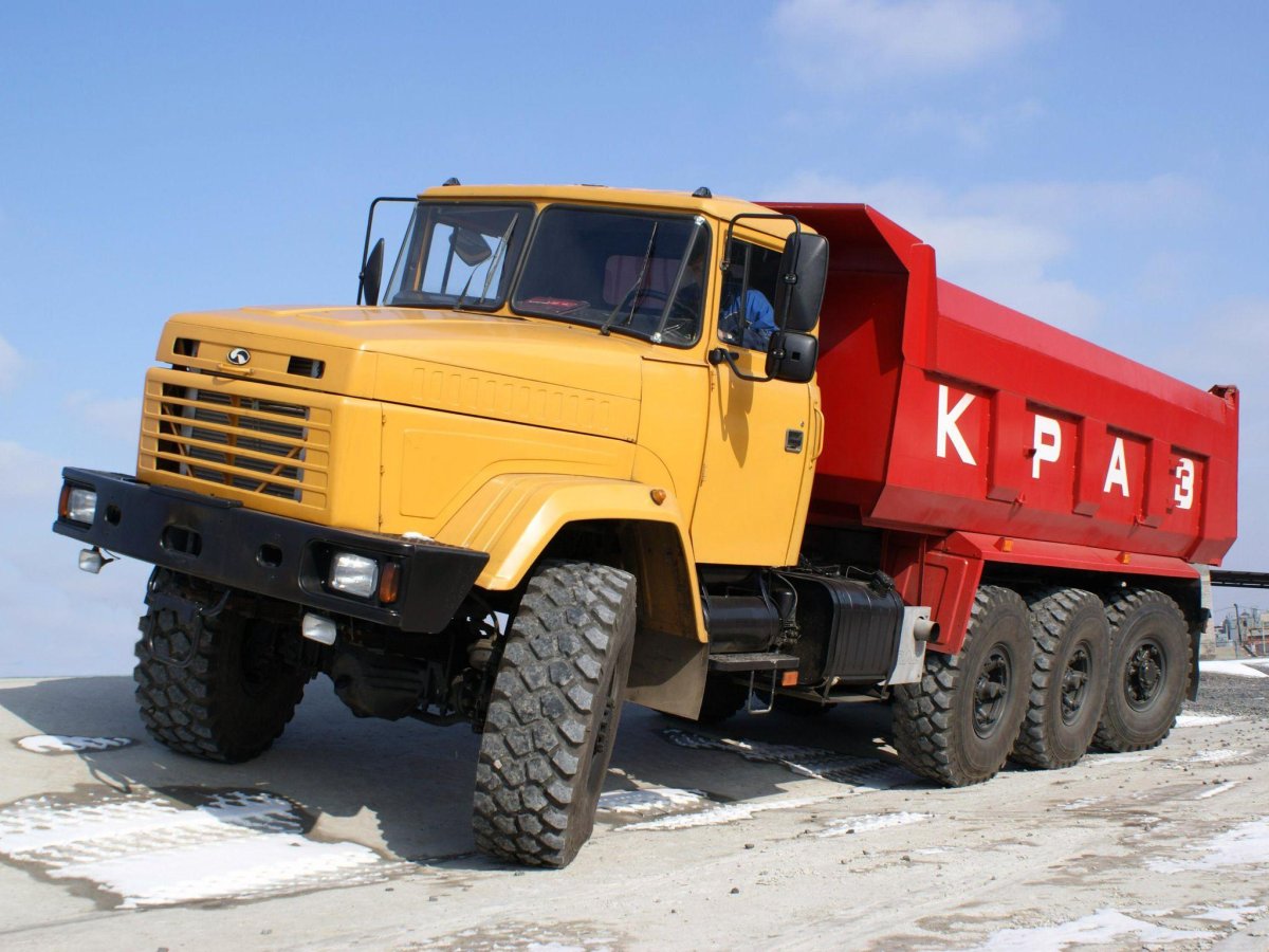 КРАЗ 7140