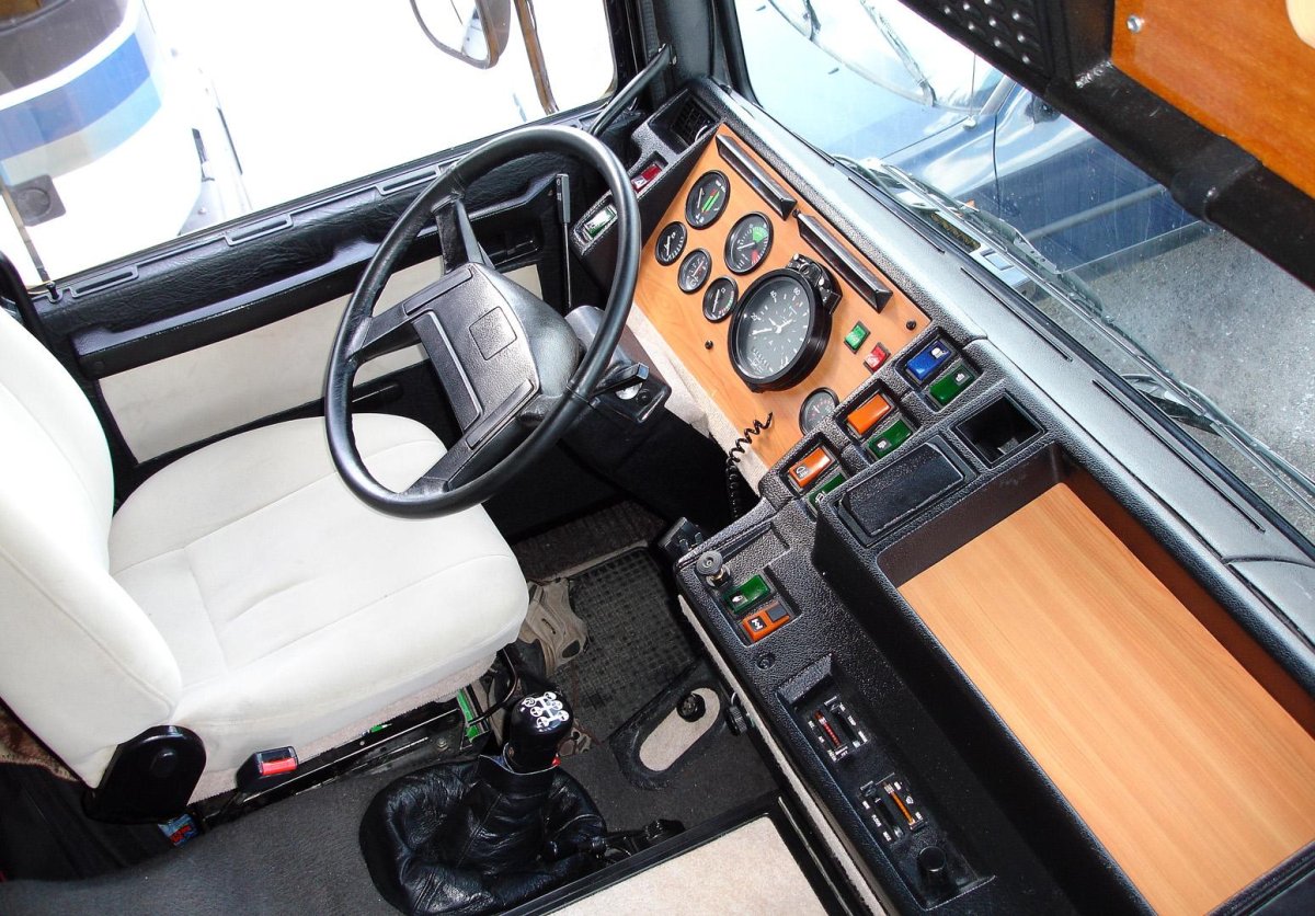 Вольво ф12 салон