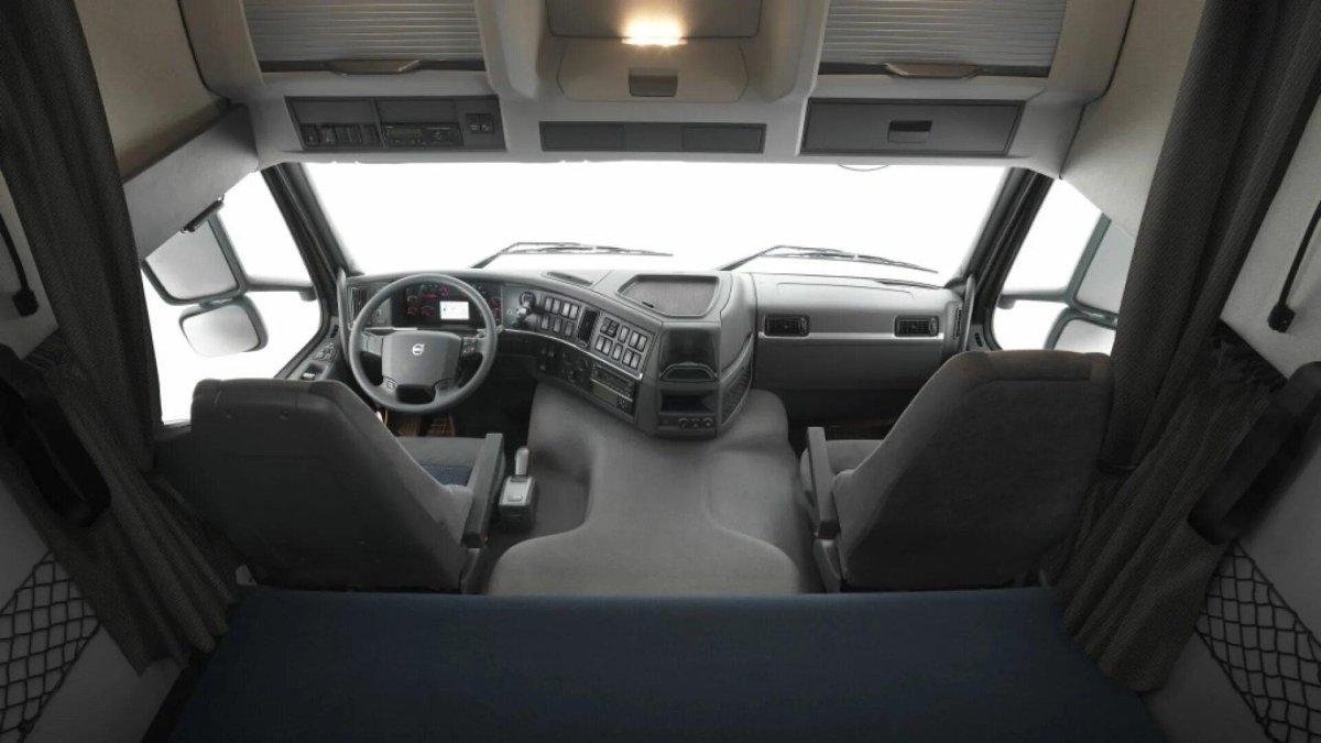 Volvo fm4 кабина