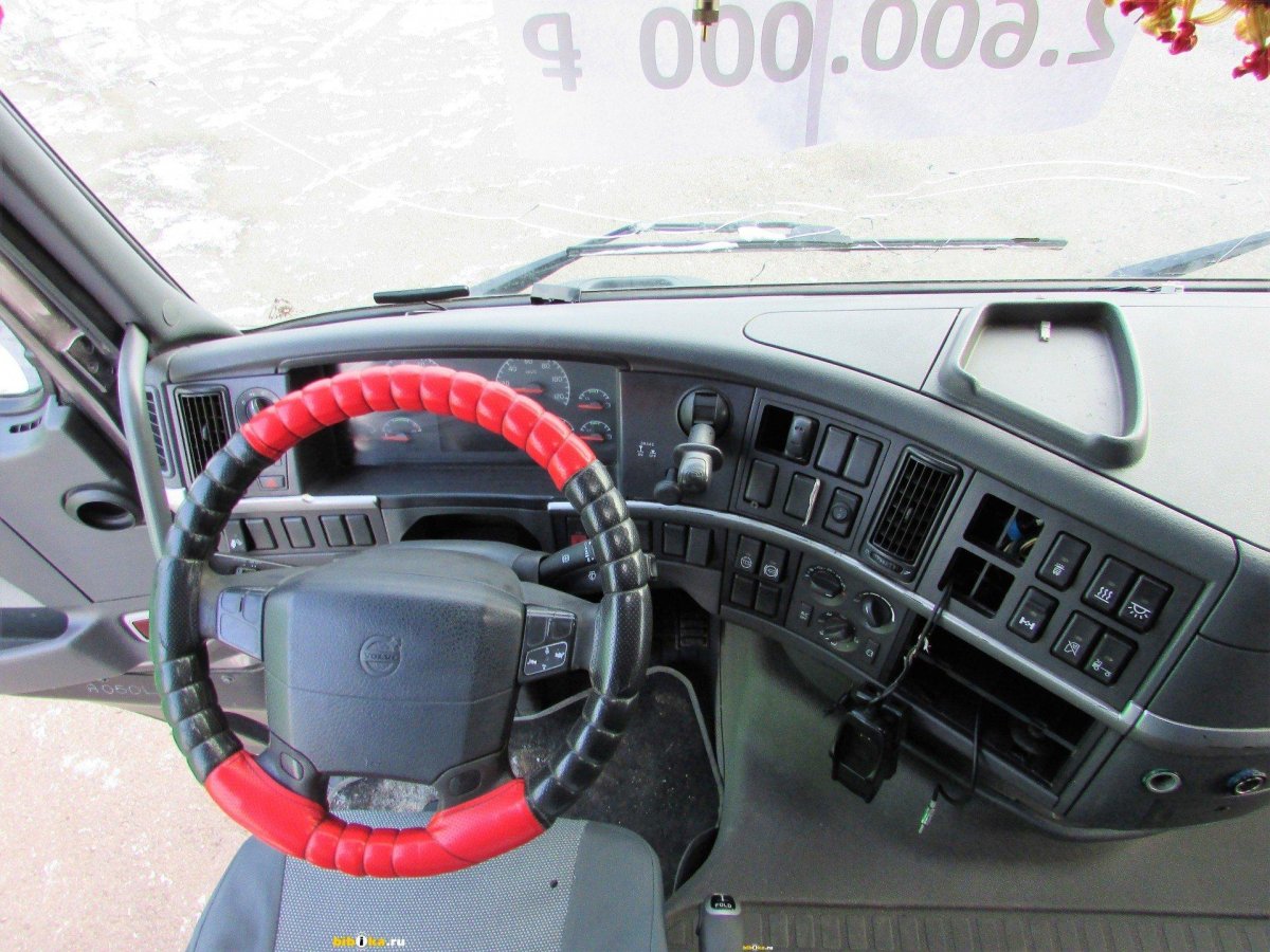 Volvo fh12 Interior