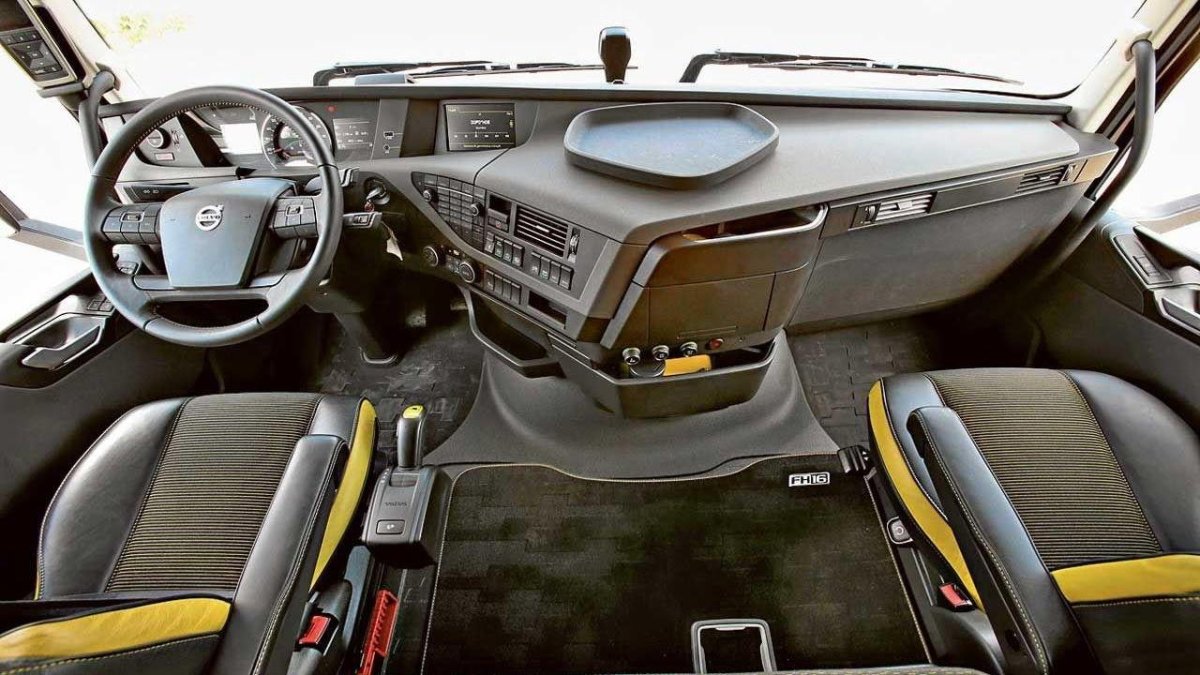 Вольво fh16 салон