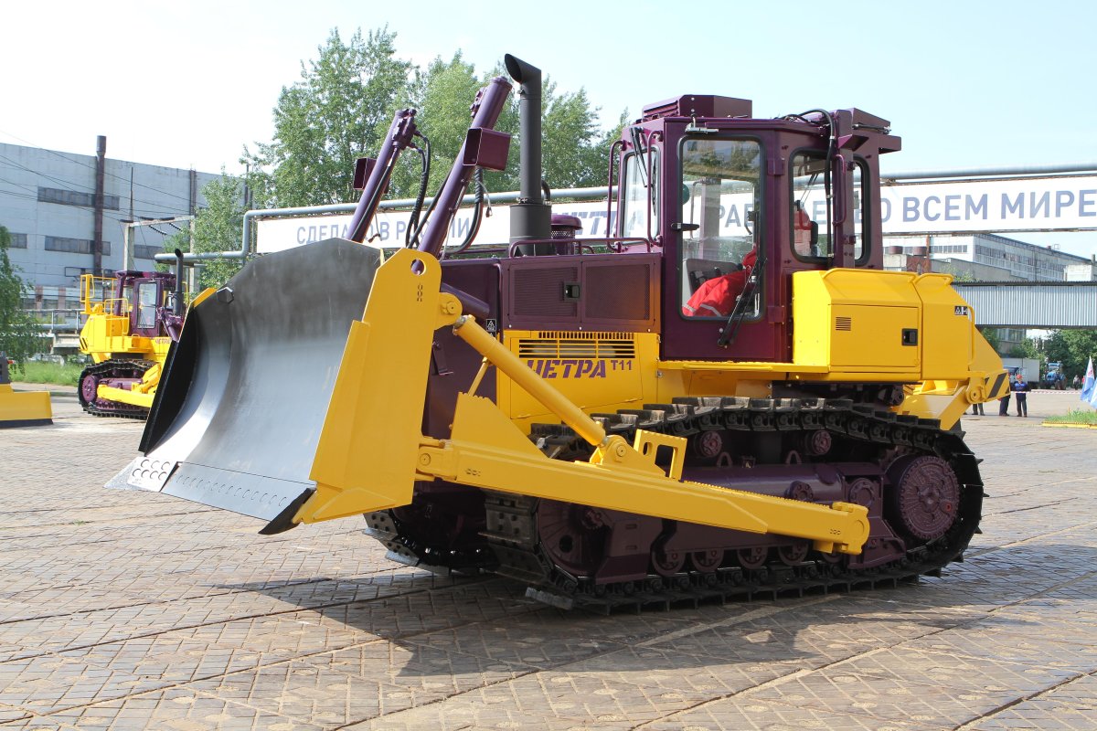 Бульдозер ЧЕТРА т11