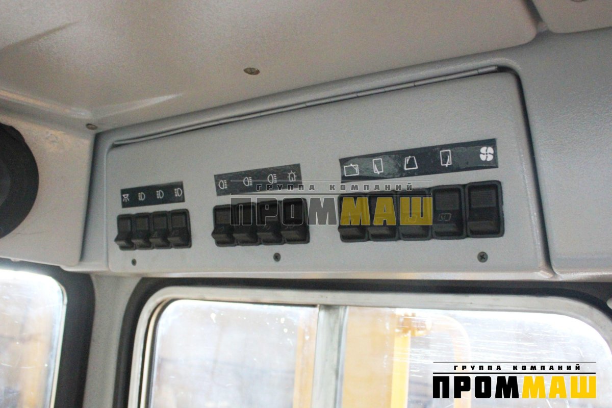 Приборная панель ЧЕТРА т11