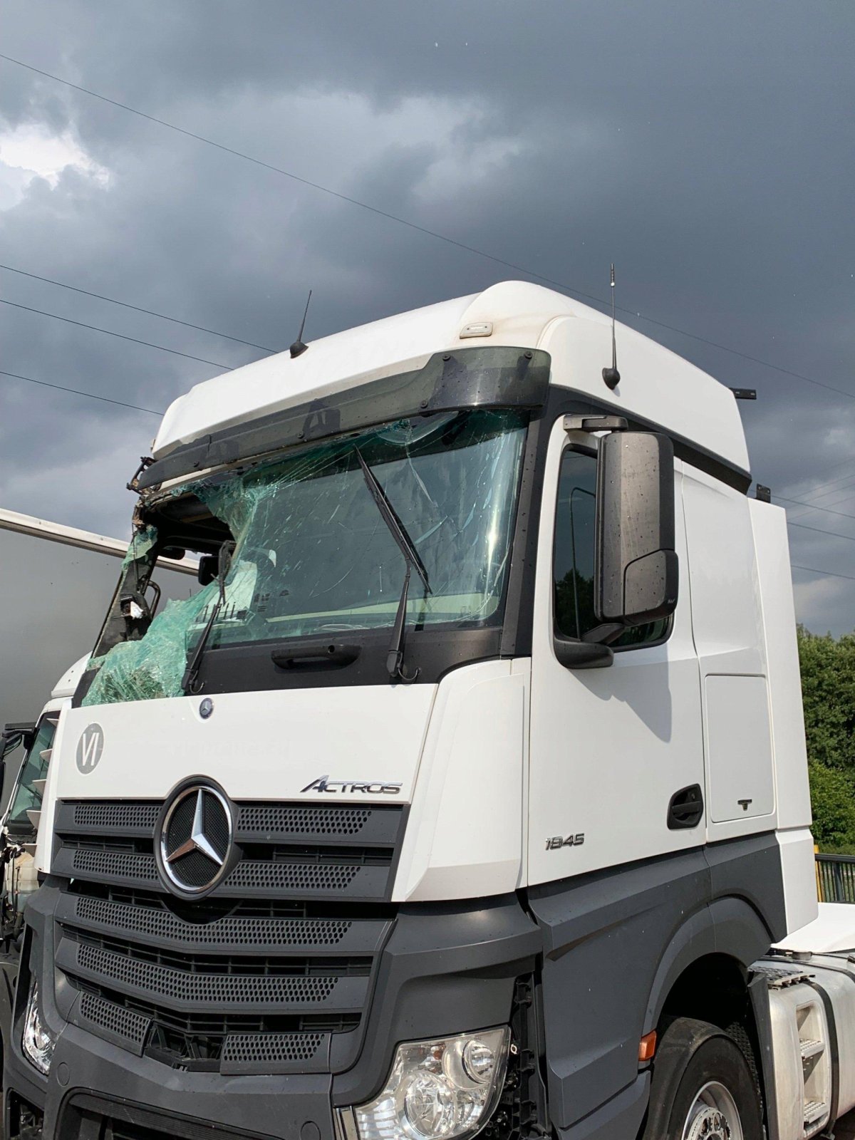 Мерседес Актрос 2022 кабина