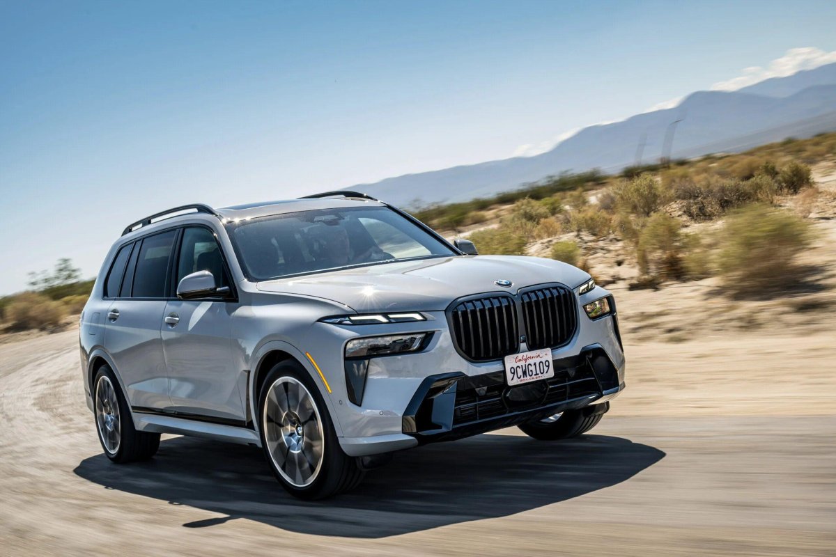 BMW x7 Brooklyn Grey