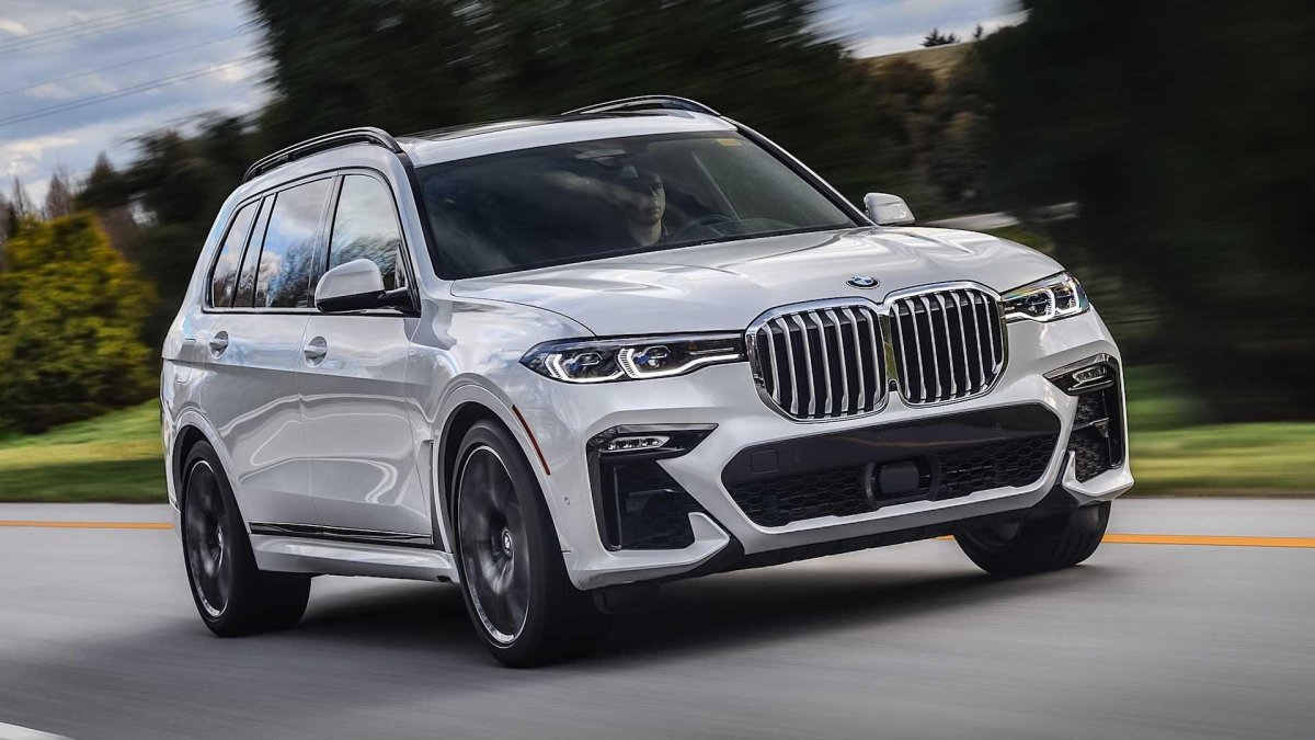 BMW x7 m50i
