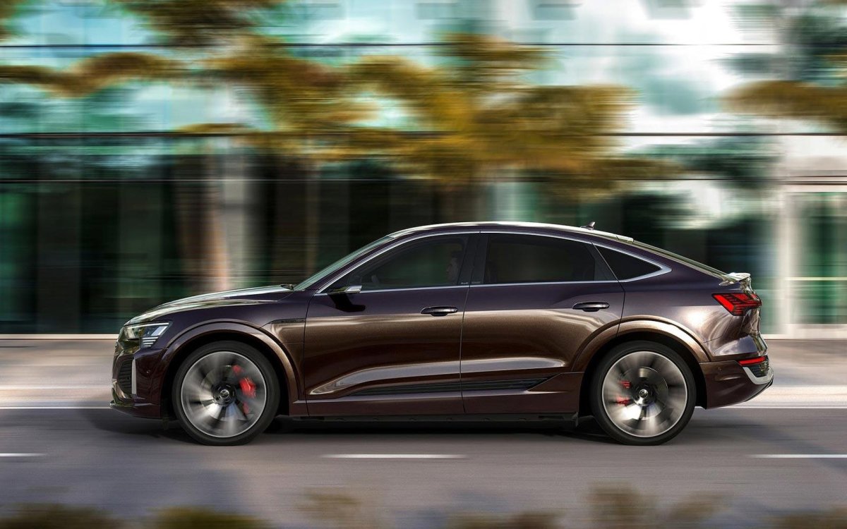 Audi q8 e-tron фото