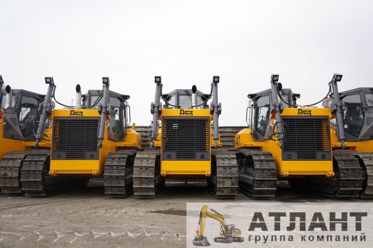 ДСТ Урал Бульдозеры d9