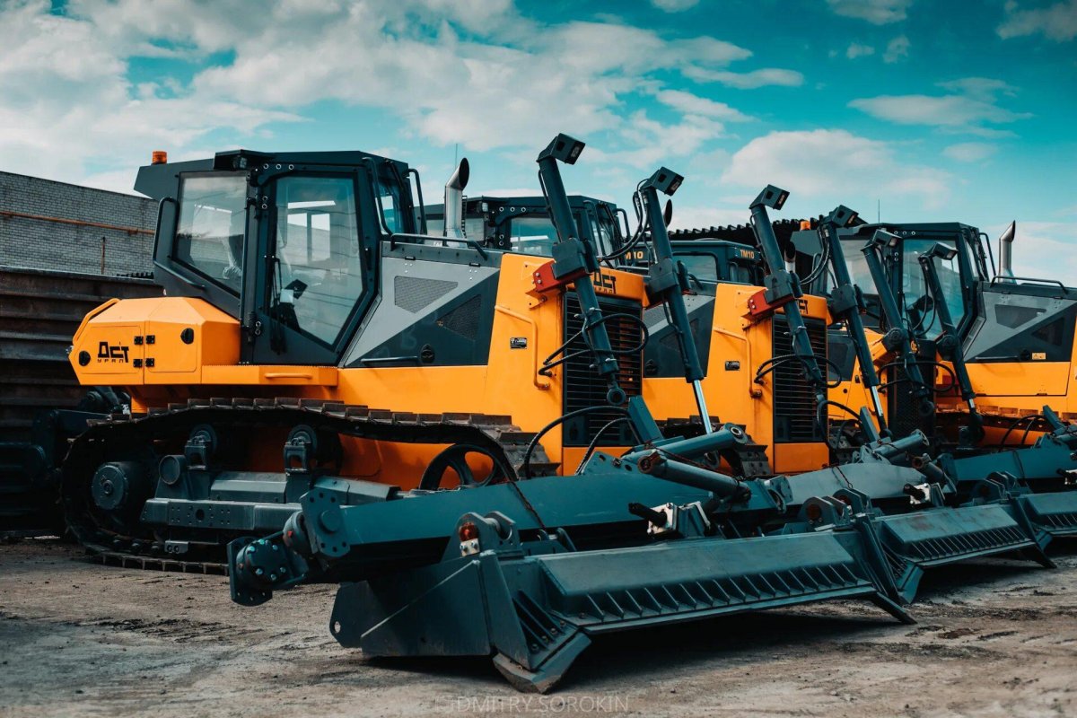 Бульдозер ДСТ Урал