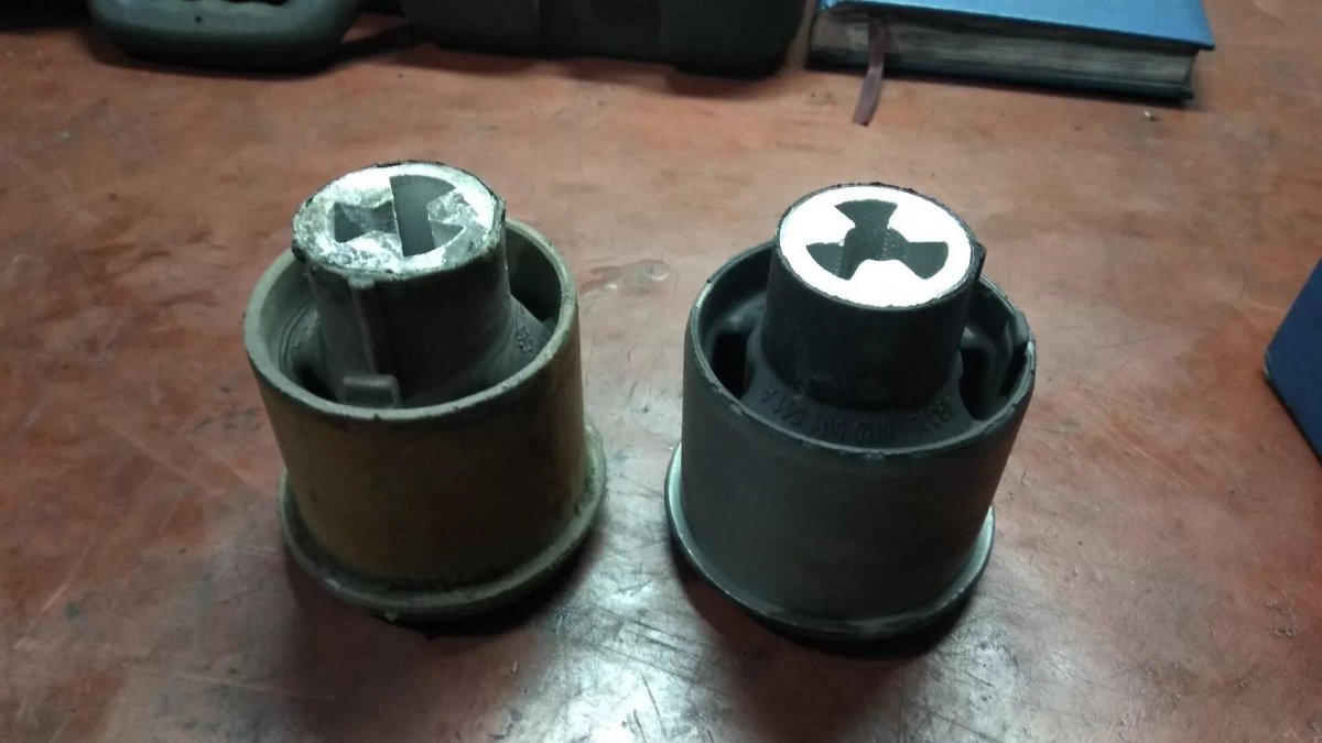 Сайлентблок задней балки Шкода Октавия тур 1.6