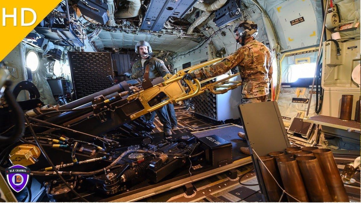 AC-130h Spectre кабина