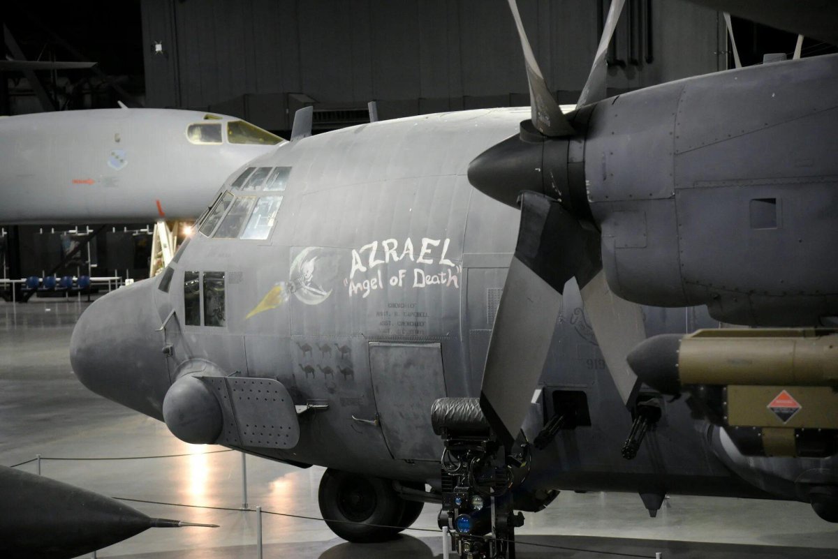 AC-130h Spectre