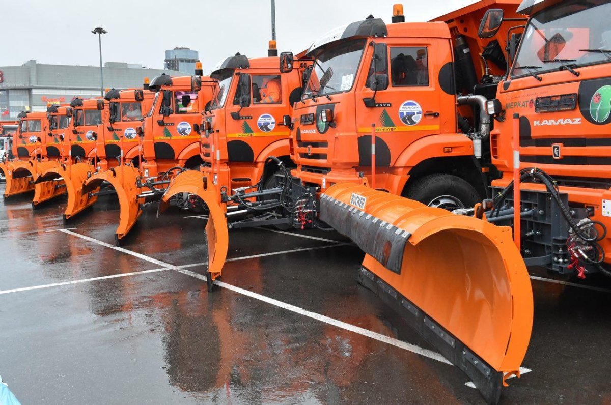 Машина дорожная