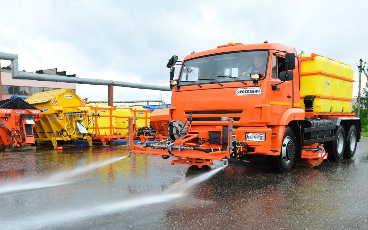 КДМ КАМАЗ поливомоечная машина