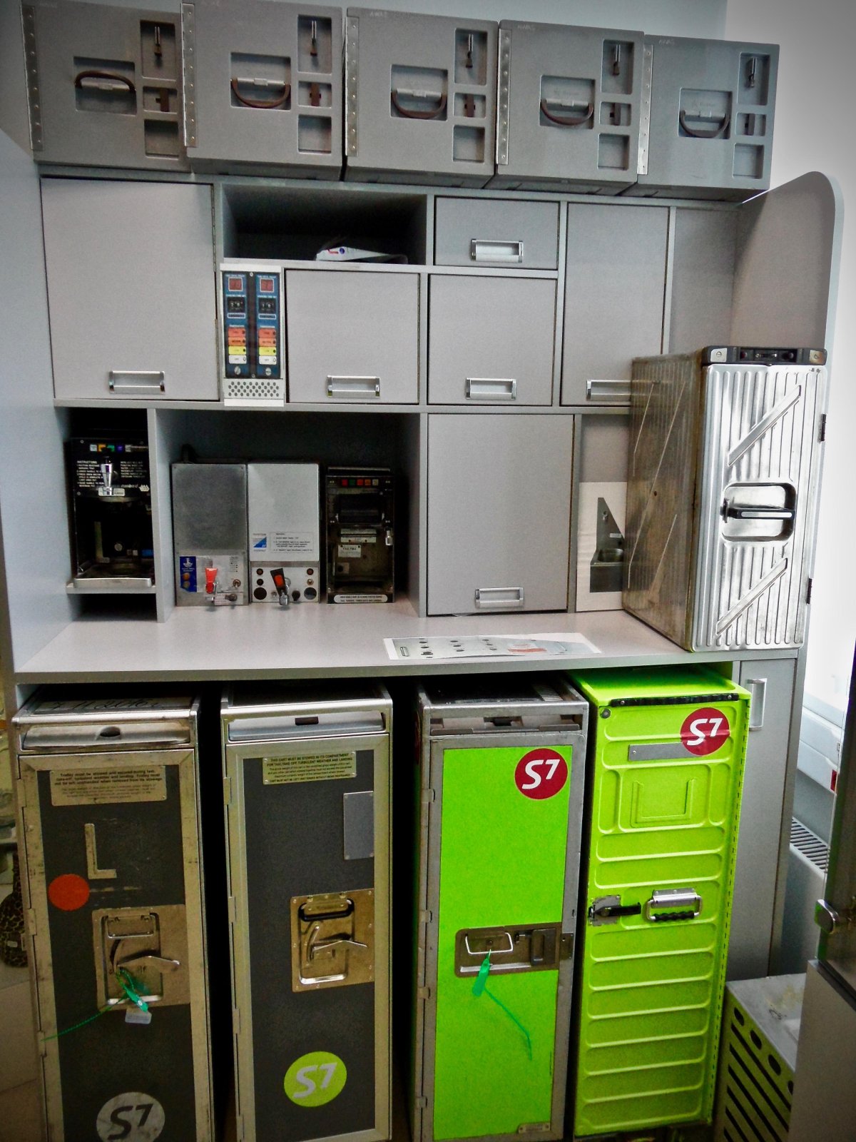 Склад снаружи