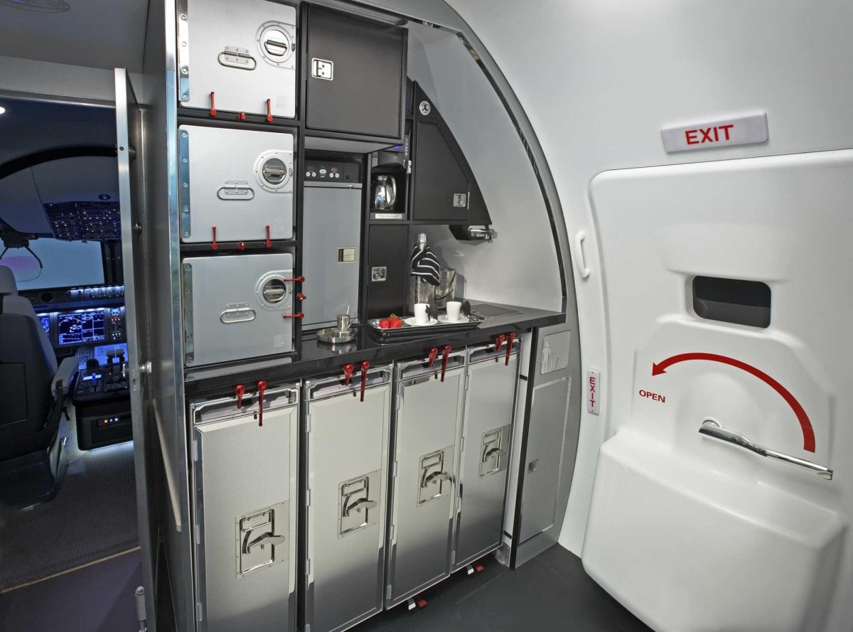 МС-21-300 салон