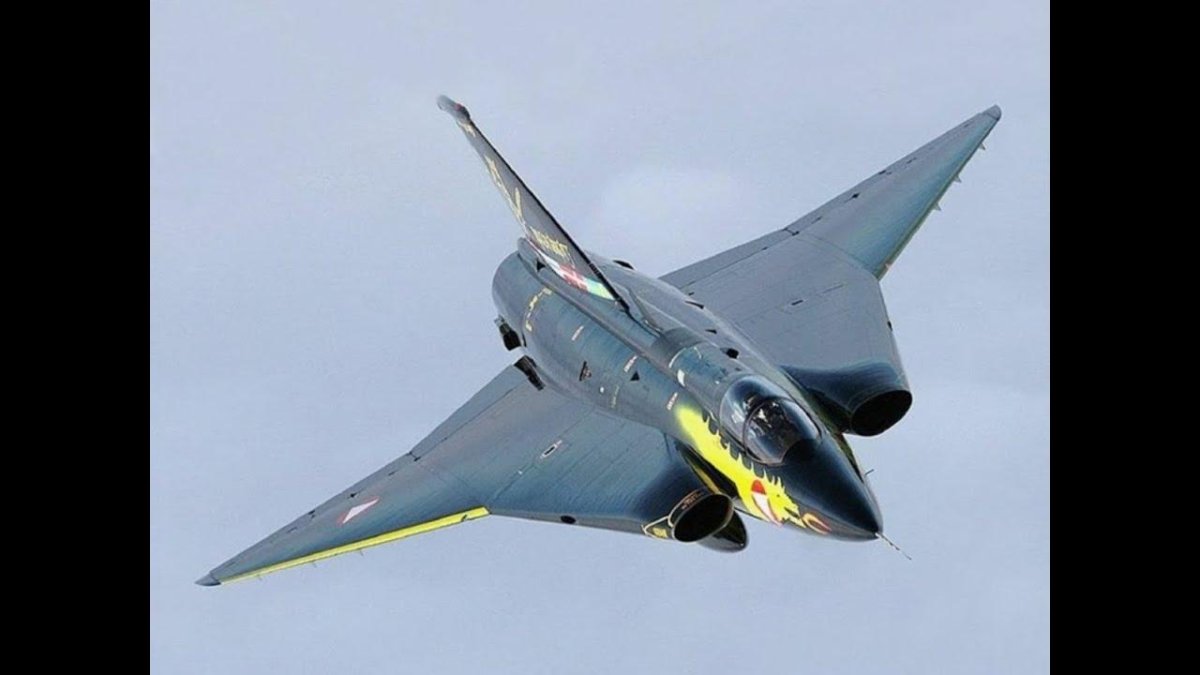 Шведские истребители Saab Draken