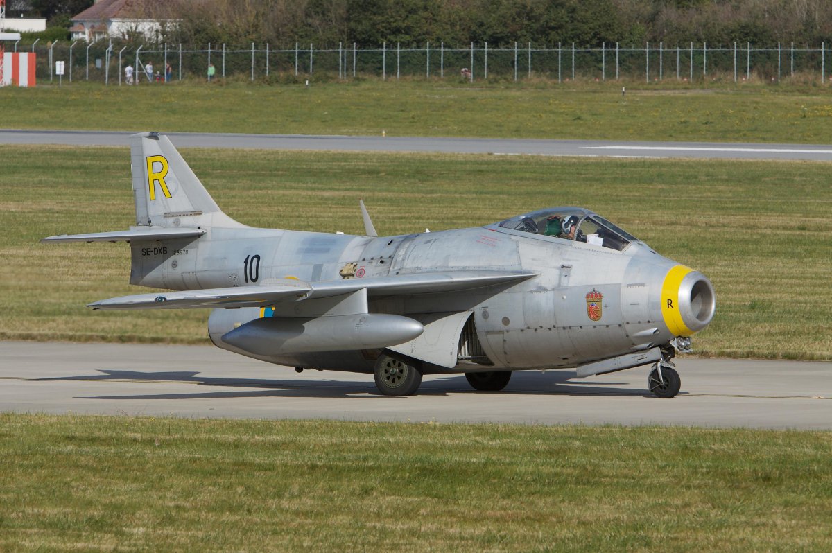 Saab j29