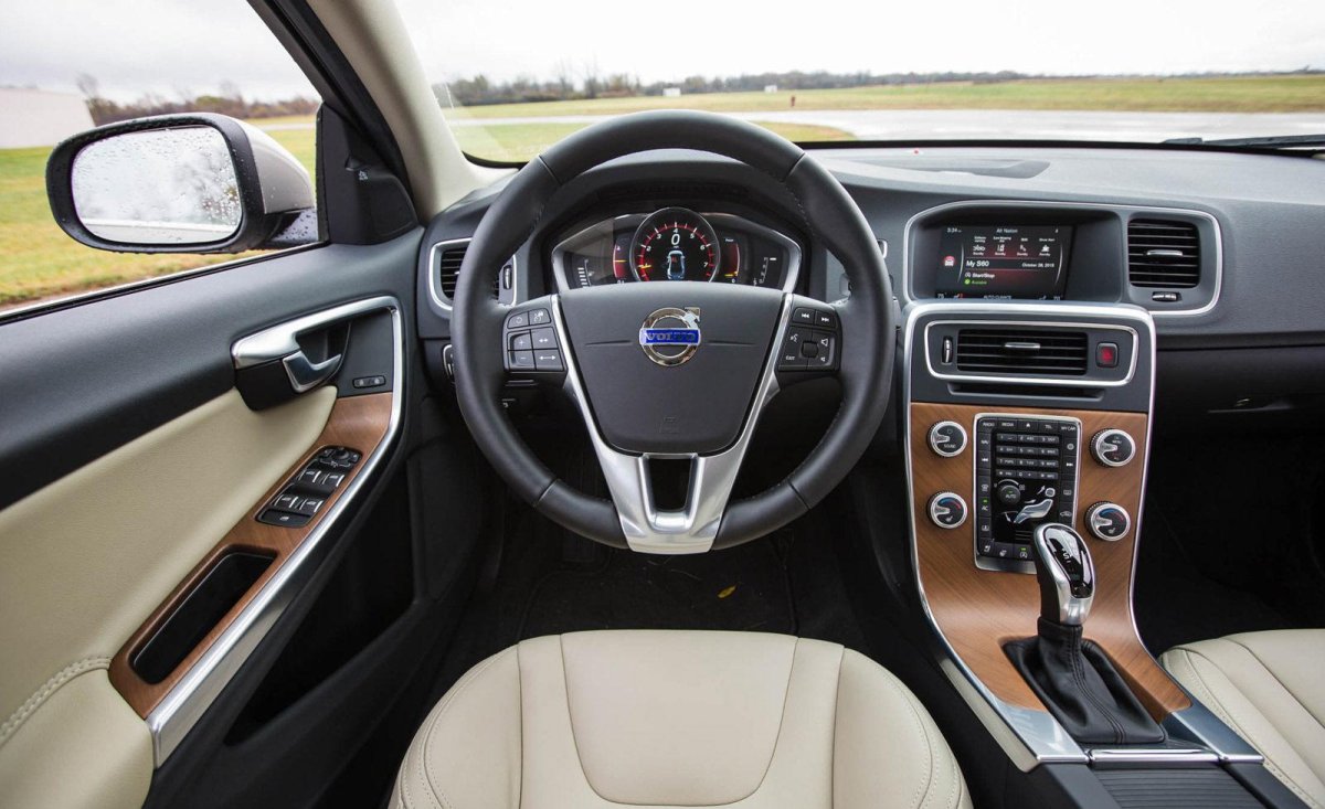 Volvo s60 2017 салон