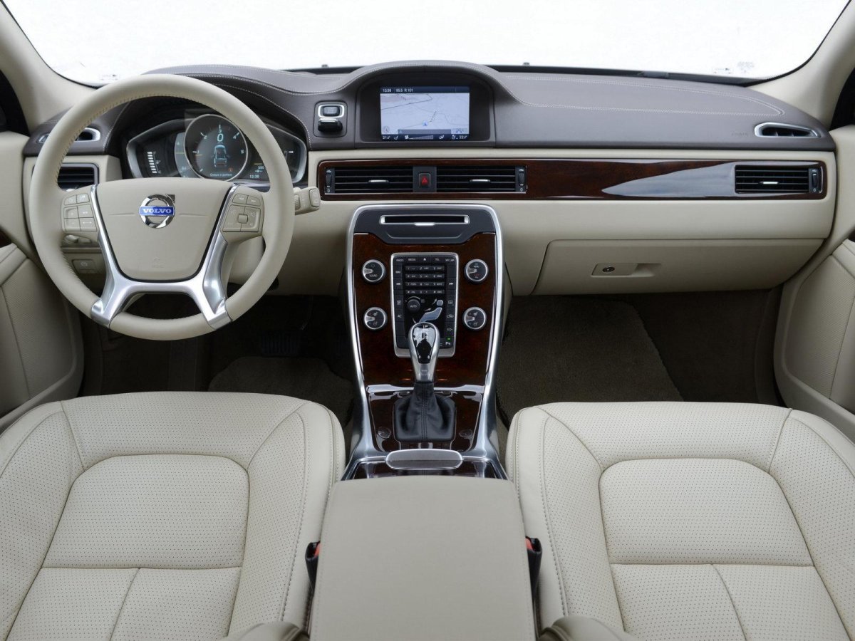 Volvo xc70 салон
