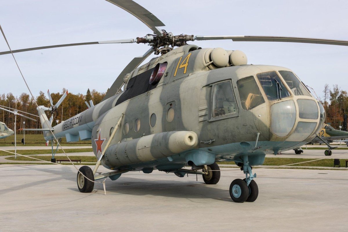 Многоцелевой вертолет ми-8