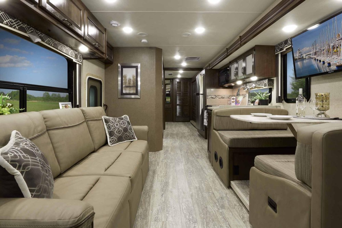 Автодом Dethleffs Premium Liner.