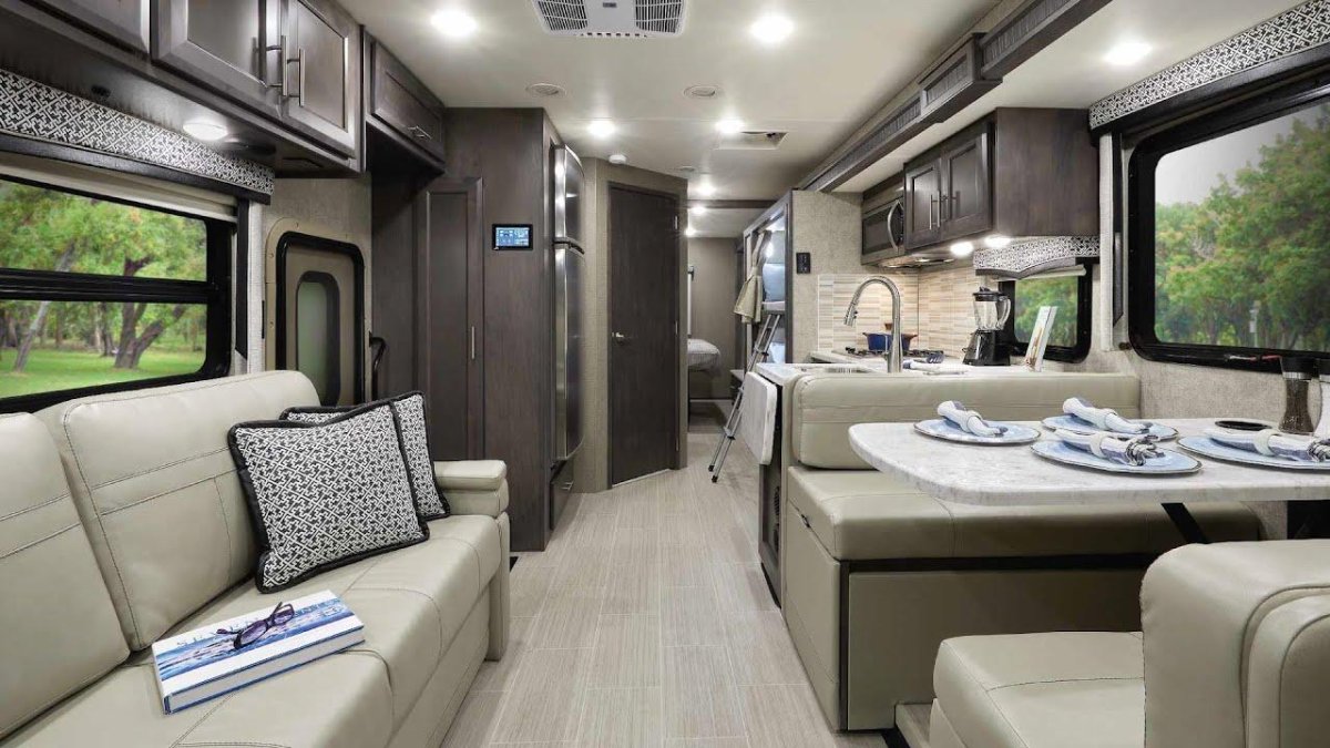 Автодом Thor Omni sv34