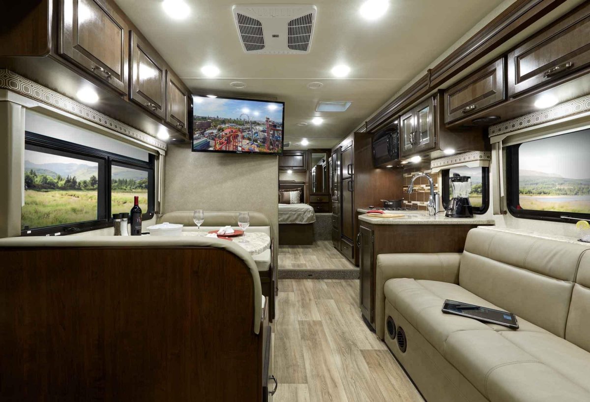 Автодом автобус Thor Tuscany 34st