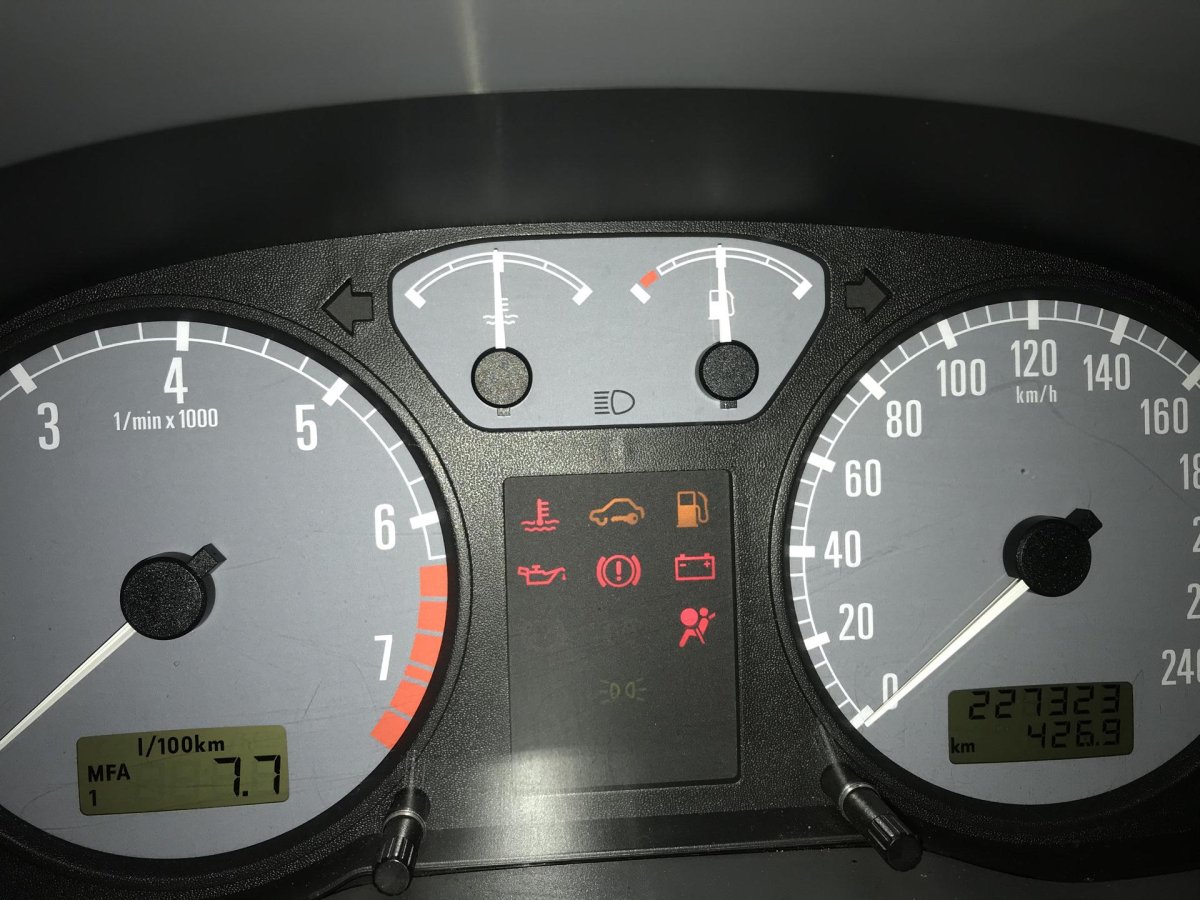 Шкода Октавия 2008 1.6 чек