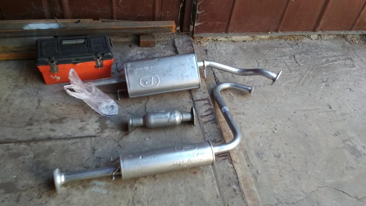 Резонатор Ланос 1.5