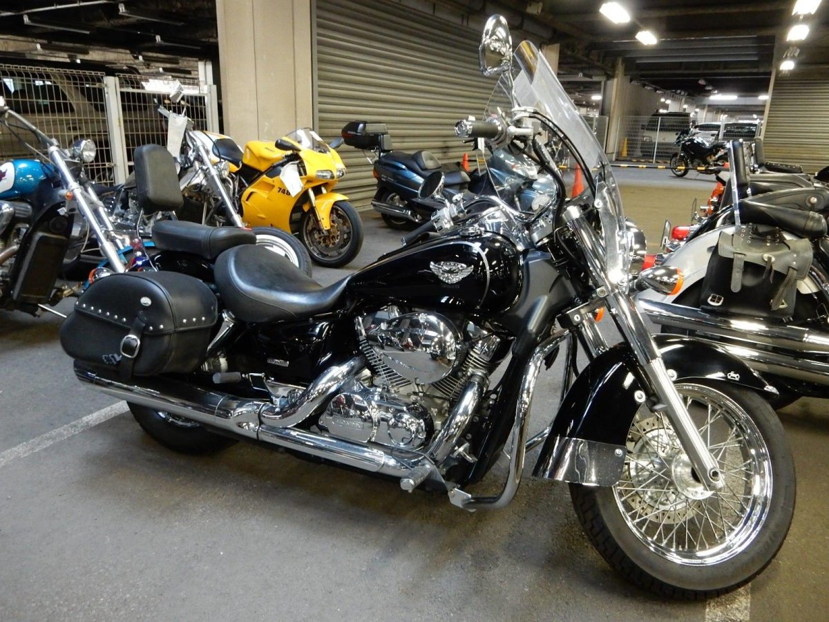 Мотоцикл Хонда 400 чоппер