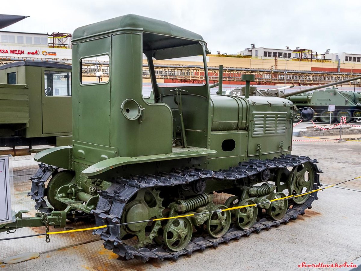 СТЗ-3 трактор